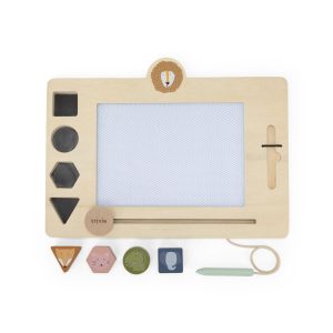 Alternative view of Wooden drawing board
