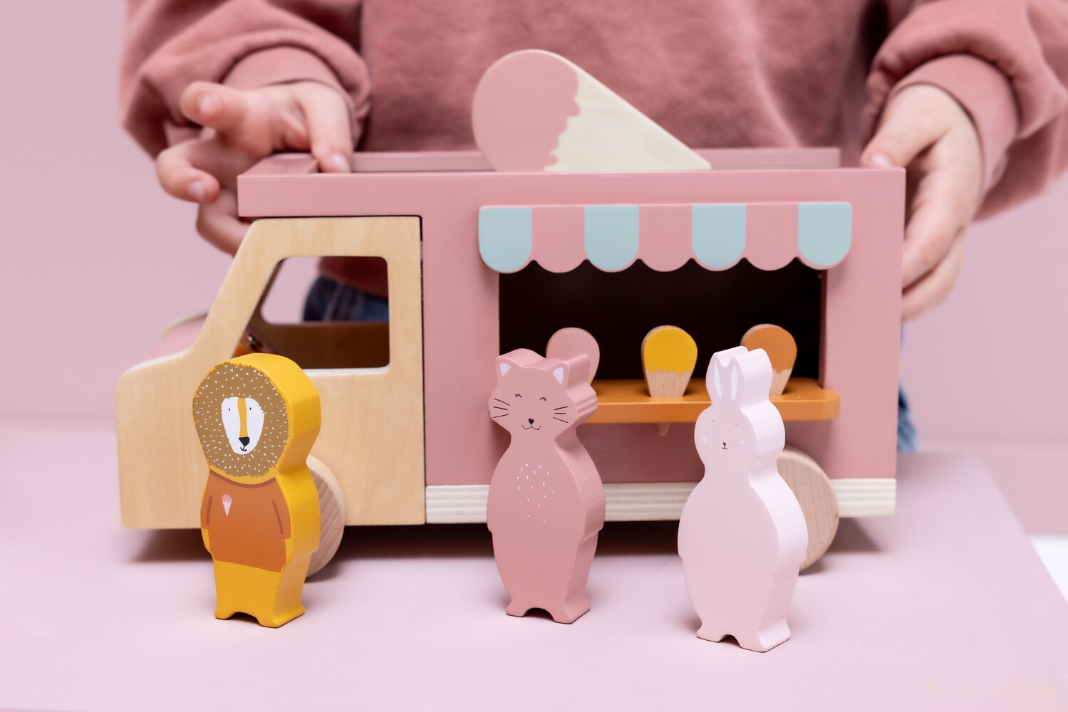 Wooden ice cream truck - Image 3